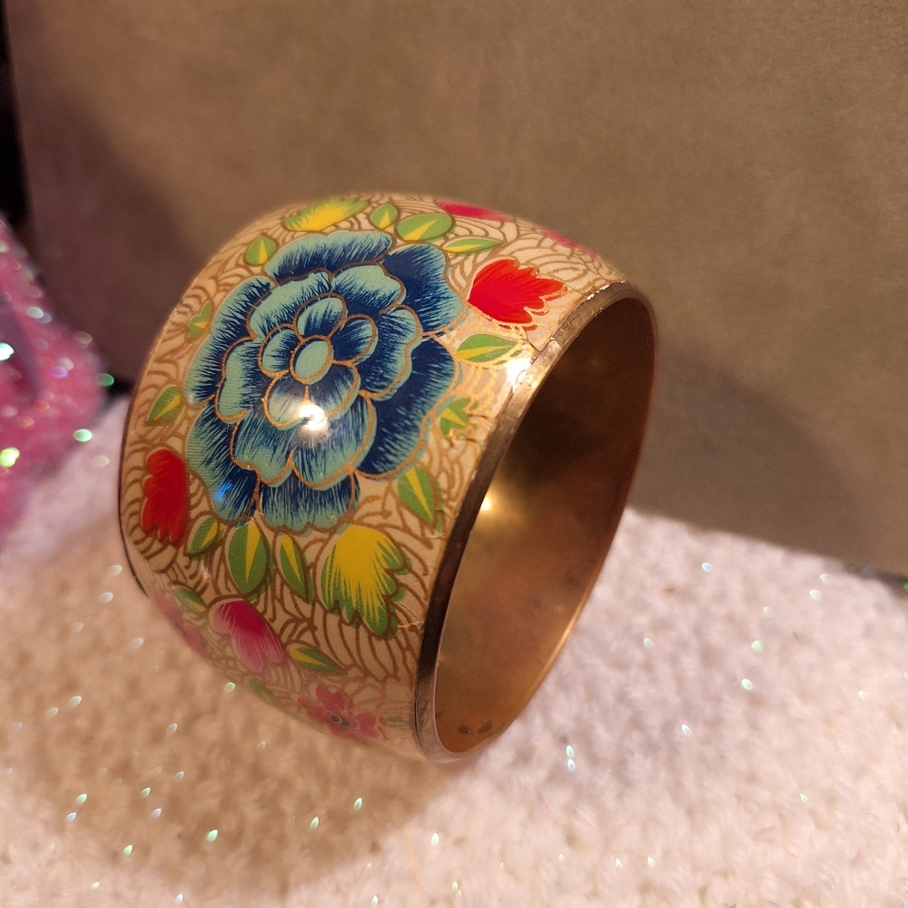 Kara Ross Vintage Floral Enamel Bangle Bracelet